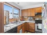 2060 Hayes St - Photo 13