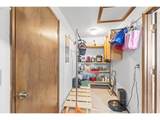 2060 Hayes St - Photo 15
