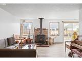 2060 Hayes St - Photo 30