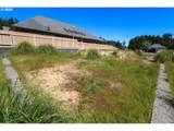 755 Edwards - Photo 8