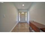 95639 Jerrys Flat Rd - Photo 9