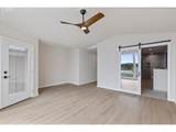 815 13TH St - Photo 14