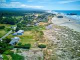 3446 Beach Loop Dr - Photo 18