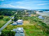 3446 Beach Loop Dr - Photo 4
