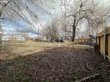 311 Darland St - Photo 11