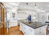 2465 Fairmount Blvd - Photo 15