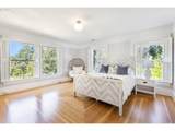 2465 Fairmount Blvd - Photo 25