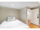 2465 Fairmount Blvd - Photo 46