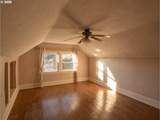 11020 Glisan St - Photo 11