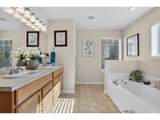 15866 Cherrywood Ln - Photo 18