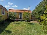 1020 John St - Photo 13