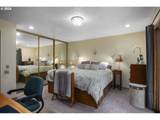 15775 Queen Victoria Pl - Photo 18