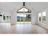 31248 Valley View Ln - Photo 16