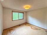 1886 Woodstock Cir - Photo 13