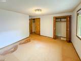 1886 Woodstock Cir - Photo 8