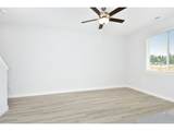 1328 8TH Ave - Photo 3