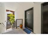 1009 Hoyt St - Photo 4