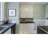 1811 Couch St - Photo 11