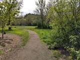 Foothill Dr - Photo 24