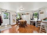1123 Oregon Ave - Photo 8