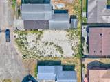 802 325TH Pl - Photo 12