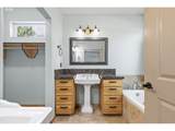962 T St - Photo 20