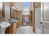 962 T St - Photo 28