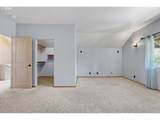 962 T St - Photo 33