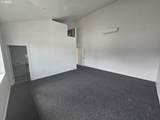 5833 Lombard St - Photo 9