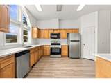 295 Sycamore St - Photo 14