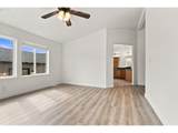 295 Sycamore St - Photo 21