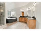295 Sycamore St - Photo 23