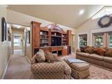 915 Petry Ln - Photo 17