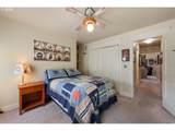 915 Petry Ln - Photo 26