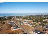 728 Seacrest Dr - Photo 12