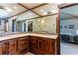 16497 Ranchview Rd - Photo 11