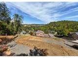 233 Winchester Creek Ave - Photo 12
