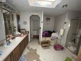 2315 5TH Ave - Photo 5