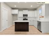 2813 Ivy St - Photo 11