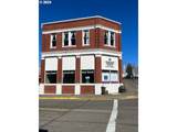 150 Maple St - Photo 1