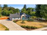 315 Santiam Pointe Loop - Photo 1