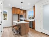 5275 Vancouver Ave - Photo 3