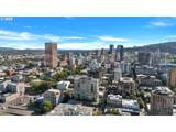 726 11TH Ave - Photo 29