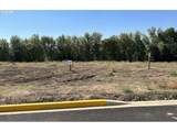 3173 Shadden Dr - Photo 1