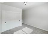 384 Market St - Photo 30