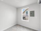 823 92nd Ave - Photo 10