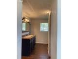 324 Edgewood Dr - Photo 13