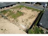 765 Edwards - Photo 13