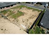 765 Edwards - Photo 14