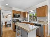 684 Goldie Dr - Photo 15